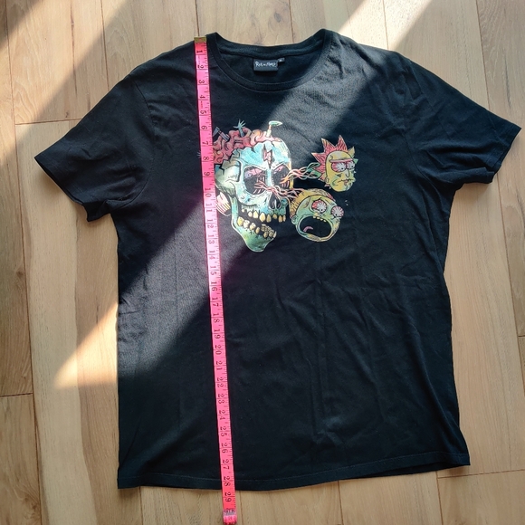 Rick And Morty T Shirt - Picture 3 of 6